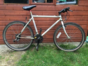 Peugeot Altitude Mountain Bike – 21-Speed ATB/MTB – Reynolds 531 - Picture 1 of 5