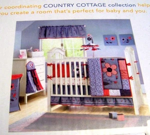 NUEVO CON ETIQUETAS Bananafish Country Cottage Guardería MÓVIL o APILADOR DE PAÑALES o CENEFA - Imagen 1 de 5