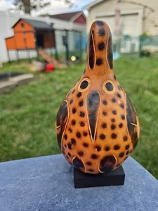 Vintage Folk Art Hand Carved Gourd Bird Signed Wooden Base Display Peruvian - Picture 1 of 5