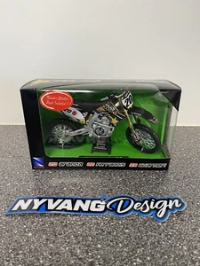 New-Ray Aranda, Ferrandis, Guarneri BUD Racing Kawasaki Rockstar 1:12 scale - Picture 1 of 6