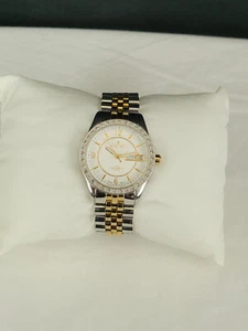 CROTON Diamond White Topaz Bezel CN207279 Watch Working - Picture 1 of 8