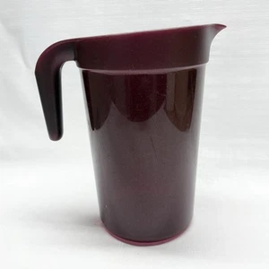 Tupperware 1 Gallon Drink Pitcher Purple Glitter 8029A-1 - Picture 1 of 4