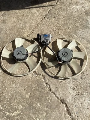 Ventilador de radiador para Toyota Sienna 2008 OEM con módulo de control funciona Foto 1 de 3