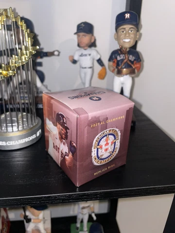 Houston Astros Jose Altuve 2021 AL Championship replica ring Cover