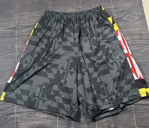 Fit 2 Win Shorts Men’s Small Maryland Flag Made In USA RARE Cover