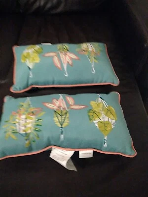 2 almohadas de exterior Hampton Bay rectangulares verdes, verde azulado, coral 19 X 11" Foto 1 de 4