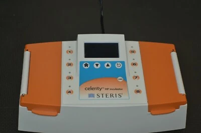 Incubadora Steris Celerity HP LCB046 con FUENTE DE ALIMENTACIÓN Foto 1 de 4