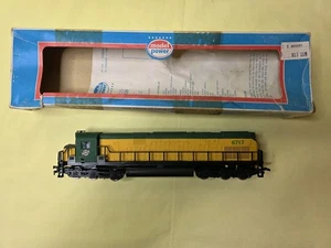 MODELO POWER ~ Locomotora Diesel Alco C628 ~ 6683 CHICAGO & NORTH WESTERN ~ HO - Imagen 1 de 9