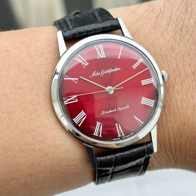(ОБСЛУЖИВАЕТСЯ) Редкие винтажные 1960-е Seiko Goldfeather J14060 25 камней (Cal.1827) - Изображение 1 из 4