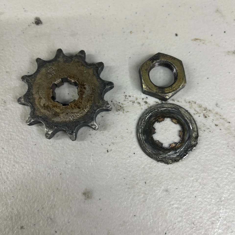 Piñón de arandela de tuerca de contraeje Suzuki DS80 1998  Foto 1 de 1