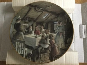 Dept 56 A CHRISTMAS CAROL PLATE Cratchets Family Dines Roberto Innocenti 1991 #1 - Picture 1 of 7