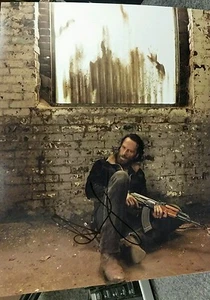 The Walking Dead Cast Signed 8x10 Photo Lot Rick Grimes, Daryl Dixon,Carol More - Picture 1 of 12