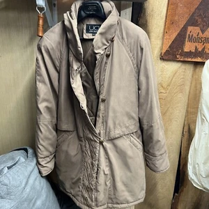 Utex Design Women's Coat size L,  Tan,  polyester, acrylic. - Picture 1 of 7