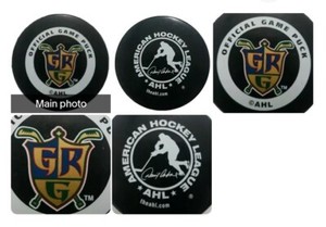 GRAND RAPIDS GRIFFINS  AHL INGLASCO  MADE IN CANADA OFFICIAL GAME PUCK VINTAGE 