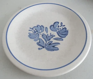 Pfaltzgraff Yorktowne - Blue & White - Salad Plates P Reg R on Bottom Right - Picture 1 of 5