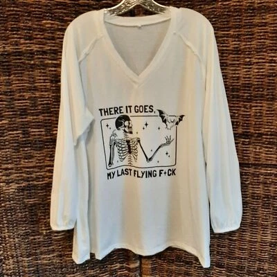 Camiseta My Last Flying F Feminina XL Branca Gráfica Halloween Witchycore Grunge - Imagem 1 de 4