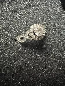 Diamond Wedding Ring - Picture 1 of 9