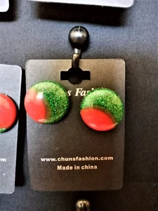 Chuns Fashion Red and Green Stud Earrings - Picture 1 of 1