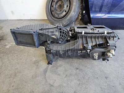 2011-2014 Ford Mustang Gt Oem AC Heater Core Blower Motor HVAC Box Unit 11-14 - Image 1 of 2