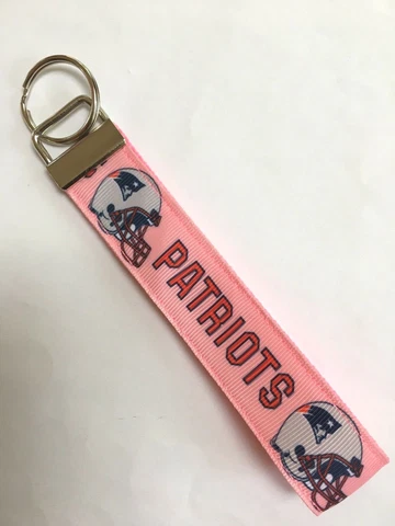 NEW ENGLAND PATRIOTS KEYCHAIN WRISTLET PINK RIBBON KEY FOB Hand Lanyard Handmade Cover