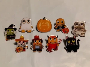 Amazon Peccy Pins. Halloween Set 9 Pins. Halloween 🎃🎃 👿👿 🐈‍⬛🐈‍⬛ 👻👻 🧹🧹  - Picture 1 of 1