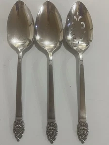 Oneida Stainless Vinland Set Of 3 Serving Spoons - Picture 1 of 4