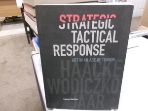 Strategic Tactical Response Art in an Age of Terror, Kathleen MacQueen - Imagen 1 de 2