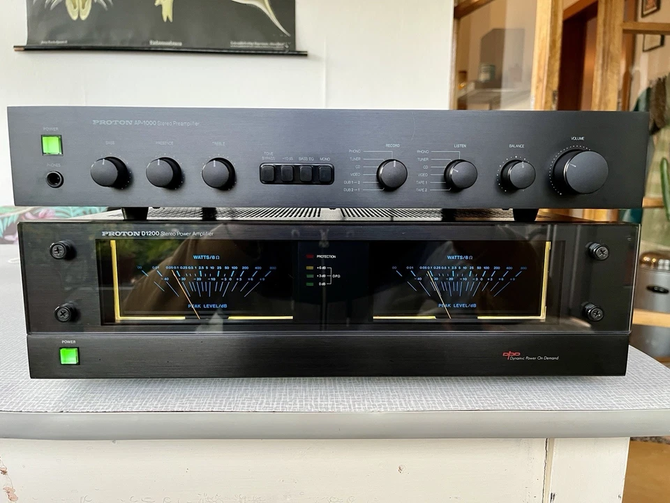 Proton D1200 Endstufe & AP-1000 Vorstufe in Top-Zustand! Design Reinhold Weiss - Bild 1 von 4