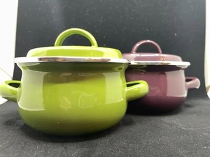 MCM Enamel/Metal 4 1/2" Soup Bowls With Handles And Lids Green Purple - Picture 1 of 6