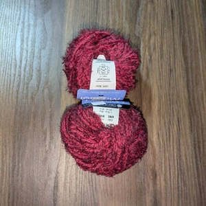 Berroco Marmot Yarn Color 3761 Red 2 Balls 50g 93yds Nylon - Bild 1 von 5