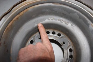 1998 KAWASAKI KVF400 PRAIRIE REAR WHEEL 10 X 8.5 (ONE) - Picture 1 of 5