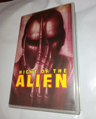 Night Of The Alien, VHS video tape horror Sci Fi Epic,big Box ex Rental tested Foto 1 de 4