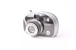 Vintage Zoom 2000S 35mm Film Camera - Retro Point & Shoot with Zoom - Picture 1 of 6