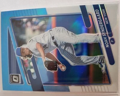 2021 Donruss Optic Carolina Blue & White Noah Syndergaard New York Mets #107 - Image 1 of 2