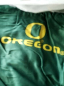 COLLEGECOVERS Oregon Ducks Full Size Bed Skirt New in package - Picture 1 of 7