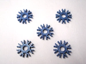Micro Knex Metallic Blau Rund 8 Positionen Stecker 5 Mini Teile/Stücke - Bild 1 von 1