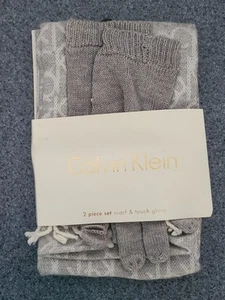 ST Calvin Klein 2 Piece Scarf & Touch Gloves Gray NWT - Picture 1 of 4