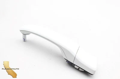 Manija de agarre de puerta extendida para pasajero delantero derecho BMW I01 I3 14-21 sin llave OEM blanca Foto 1 de 4