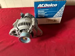 NOS REMAN 1993-1997 ACDELCO GEO PRIZM TOYOTA COROLLA CELICA ALTERNATOR 19134169 - Picture 1 of 1