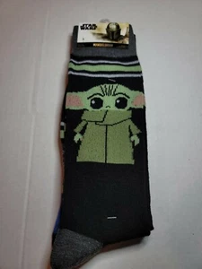2 Pair Star Wars Crew Socks Adult Shoe 6-12 Mandalorian & Baby Yoda The Child - Picture 1 of 5