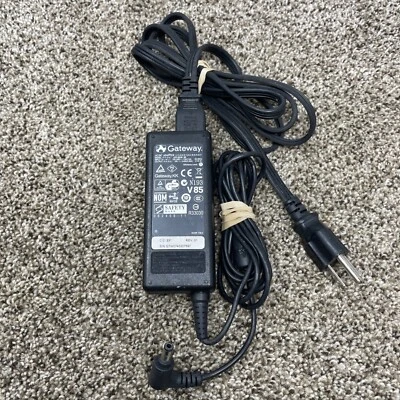 Cargador adaptador de corriente alterna para computadora portátil Gateway ADP-65HB BB 19V 3.42A 65W Foto 1 de 4