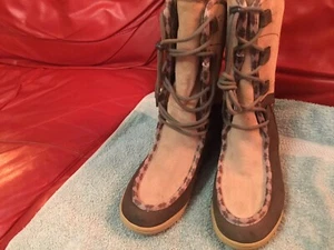Hi-Tec Vibram Suede Snow Type Boots Size 6 - Picture 1 of 6