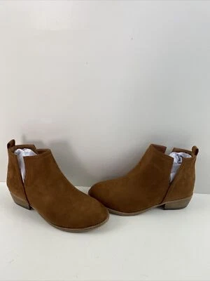 Ботинки Journee Collection из коричневой ткани с круглым носком на блочном каблуке размер 8 Вт - Изображение 1 из 4