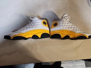 TAGLIA 6Y AIR JORDAN 13 RETRO DEL SOL ORO BIANCO - USATO - Foto 1 di 7