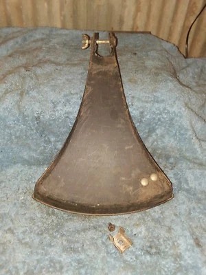 Homelite HLT-16 30cc classic brush guard used oem trimmer part only bin1009 - Image 1 of 2