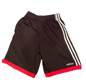 Boy Adidas Medium (10/12) athletic shorts - Picture 1 of 3
