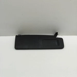 VW Tiguan 5N Right Side Sun Visor 5N0857552p 2.0 Diesel 103KW 2014 30756072 - Picture 1 of 8