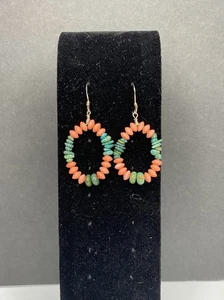 Pendientes de aro de ostra espinosa con astillas de turquesa nativa americana 925 esterlina - Imagen 1 de 5