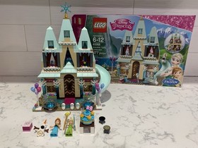 LEGO DISNEY PRINCESS 41068 Frozen Arendelle Castle Celebration Set 99% W Subs
