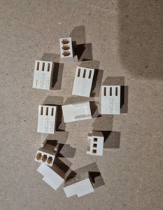 Qty 20 pcs - MOLEX 22-01-1032-Connector Housing .098 - Picture 1 of 4